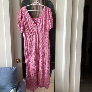 Pink floral print maxi dress